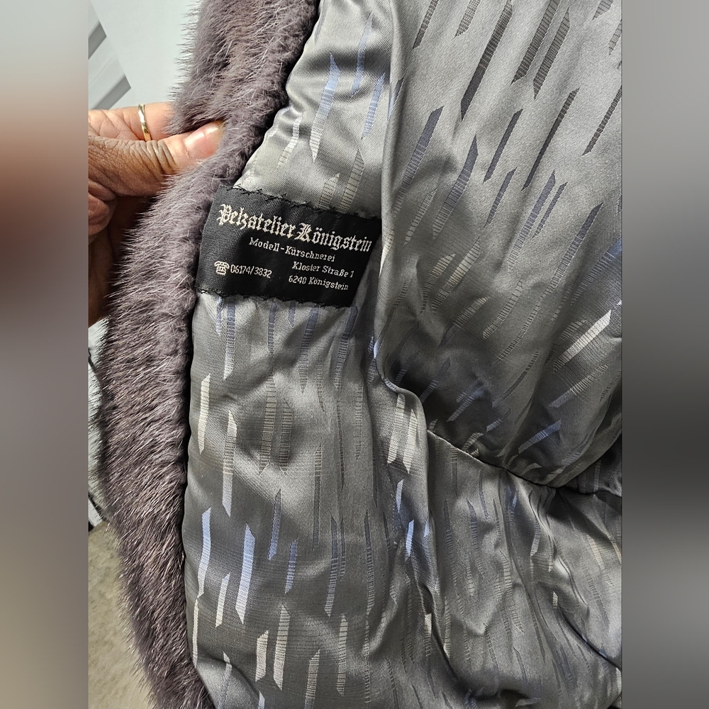 ELEGANT LUXURY GENUINE MINK FUR,SOFT EMBOSSED LEATHER JACKET SIZE: LARGE-1XL-2XL - Picture 5 of 9